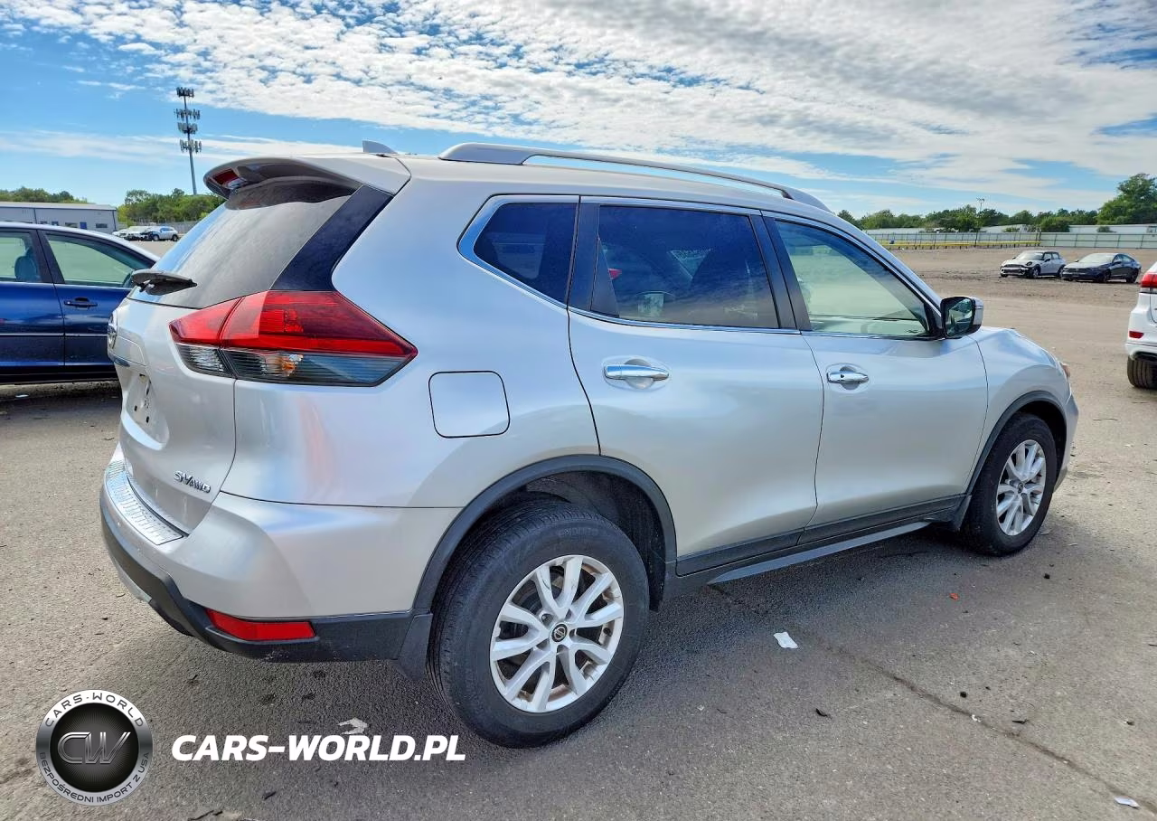 2018 Nissan Rogue Sv VIN:JN8AT2MV1JW353833 - 3