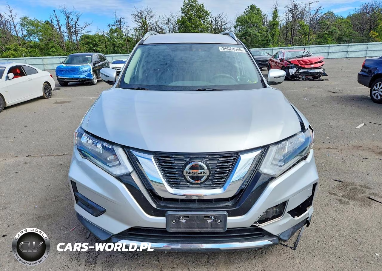 2018 Nissan Rogue Sv VIN:JN8AT2MV1JW353833 - 5