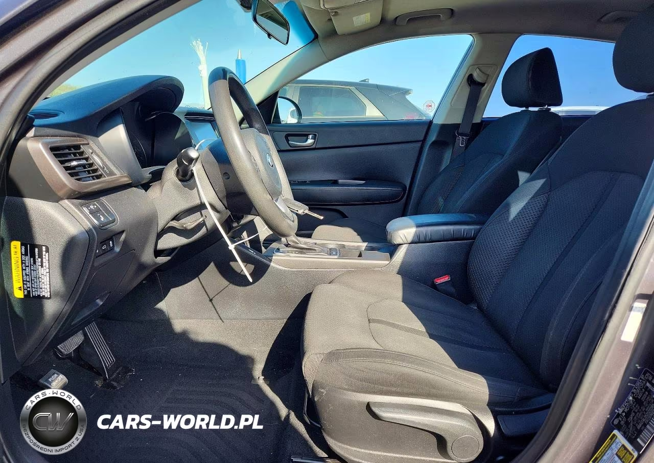 2018 Kia Optima Lx VIN:KNAGT4L35J5211389 - 7