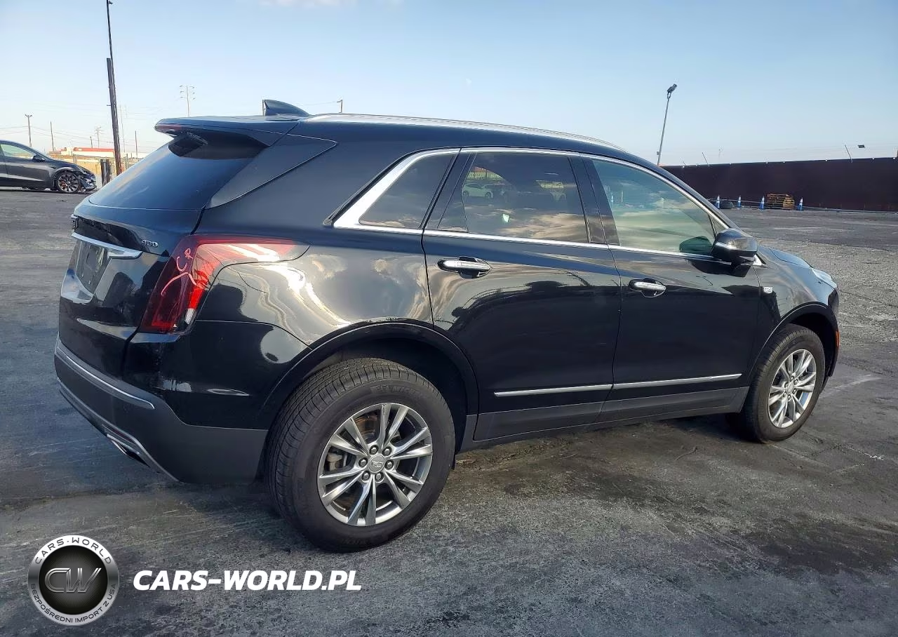 2022 Cadillac Xt5 Premium Luxury VIN:1GYKNCRS9NZ119534 - 3