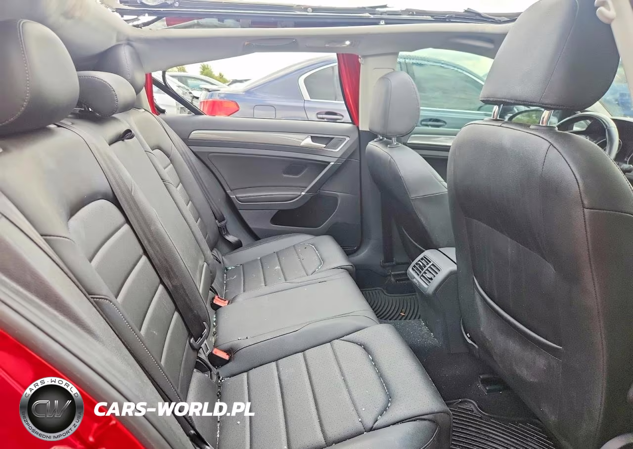 2018 Volkswagen Golf Alltrack S VIN:3VWH17AU2JM750649 - 10