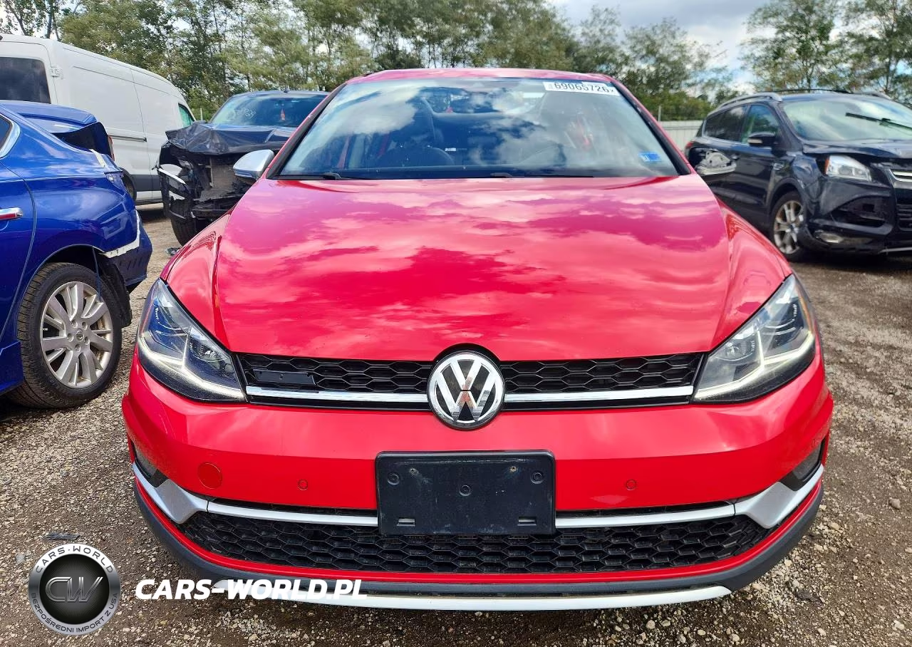 2018 Volkswagen Golf Alltrack S VIN:3VWH17AU2JM750649 - 5