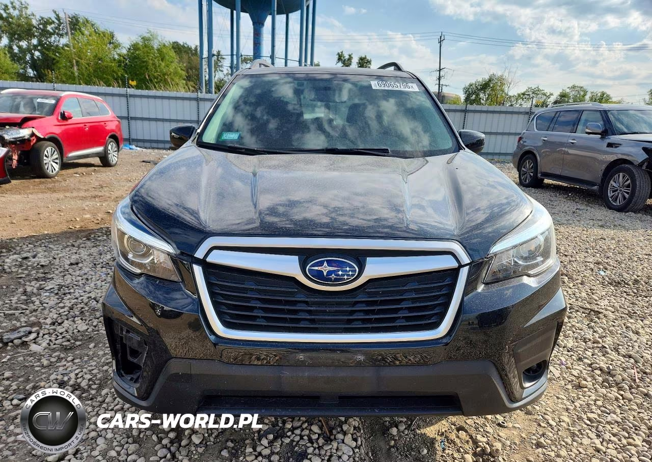 2020 Subaru Forester Premium VIN:JF2SKAGC6LH420443 - 5