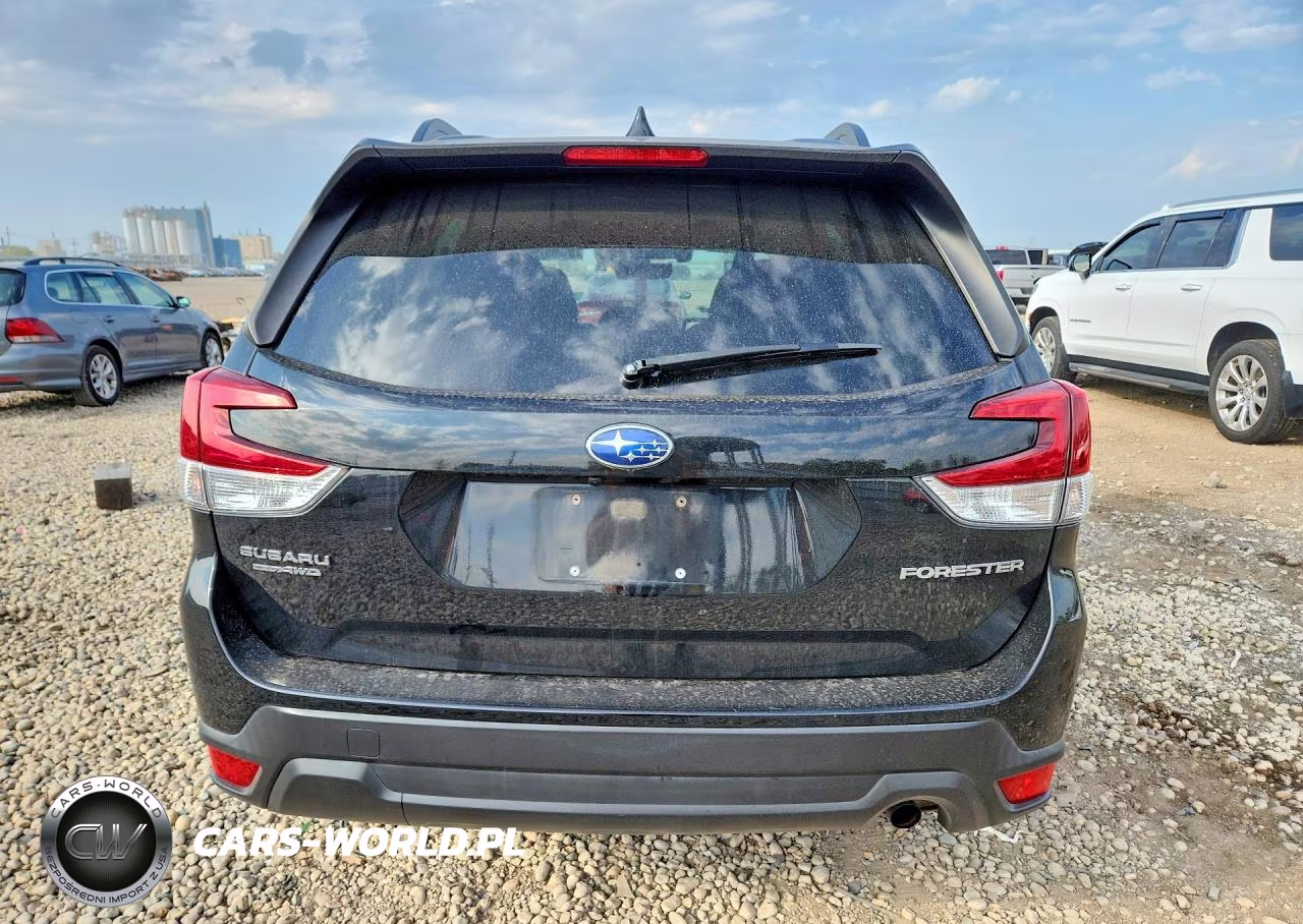 2020 Subaru Forester Premium VIN:JF2SKAGC6LH420443 - 6