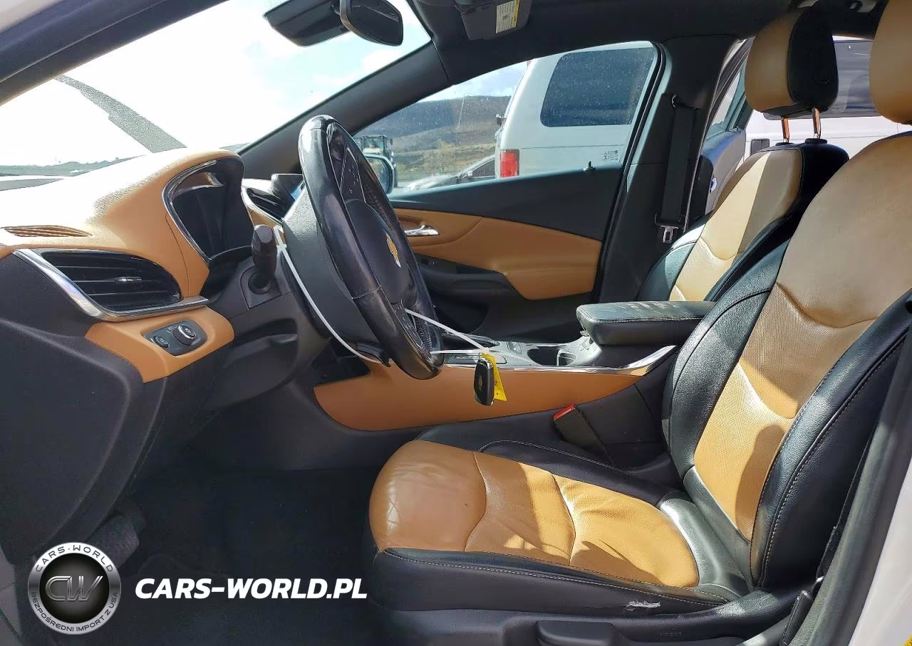 2018 Chevrolet Volt Premier VIN:1G1RB6S52JU126764 - 7