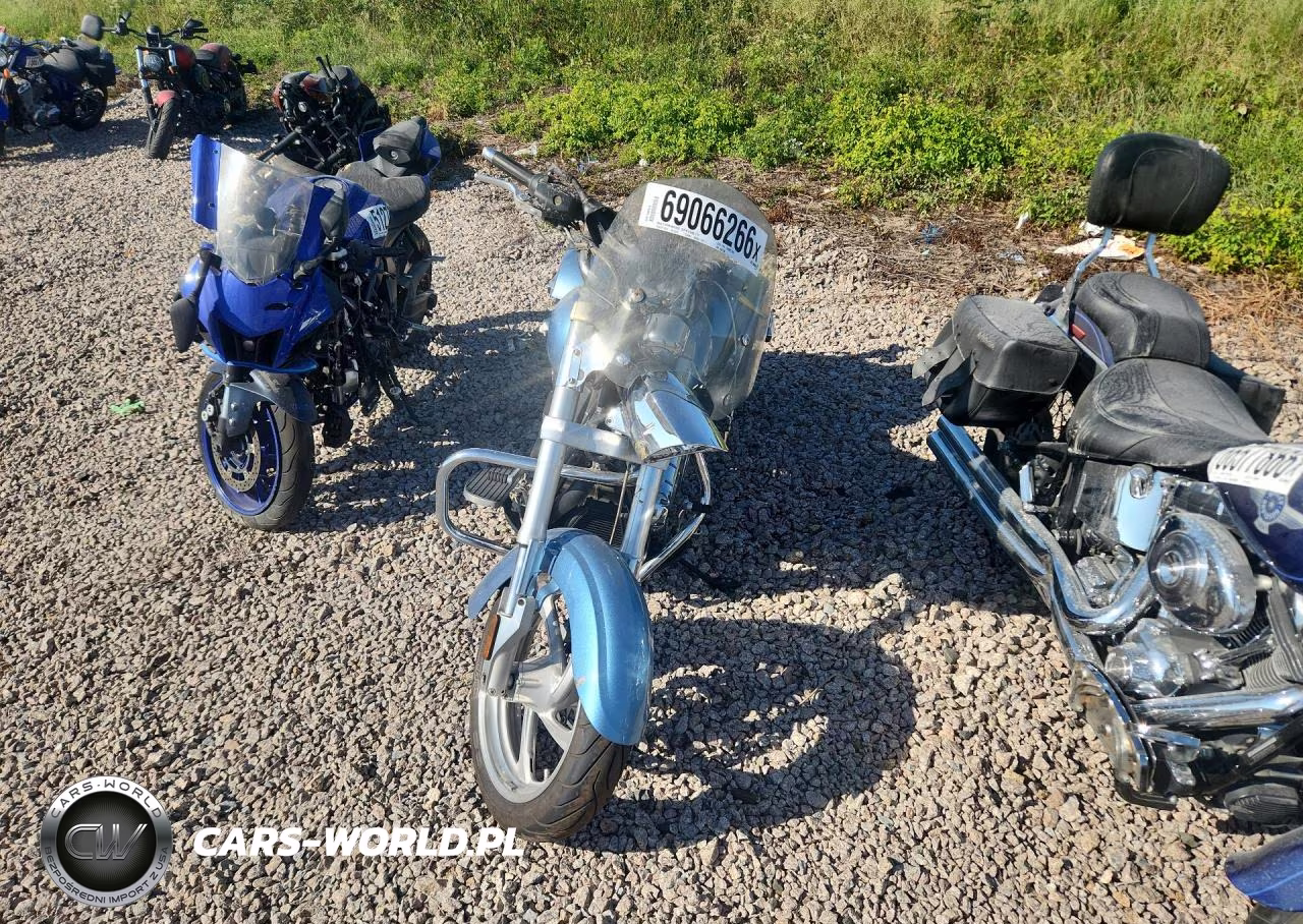 2009 Victory Kingpin VIN:5VPKB26D893000298 - 2