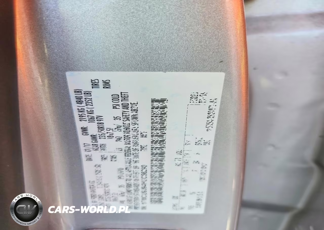 2017 Ford Escape Titanium VIN:1FMCU9J94HUC56290 - 12