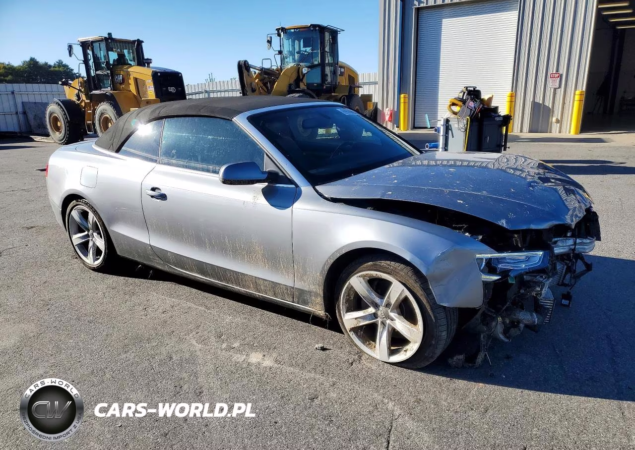 2015 Audi A5 Premium VIN:WAUCFAFH7FN010841 - 4