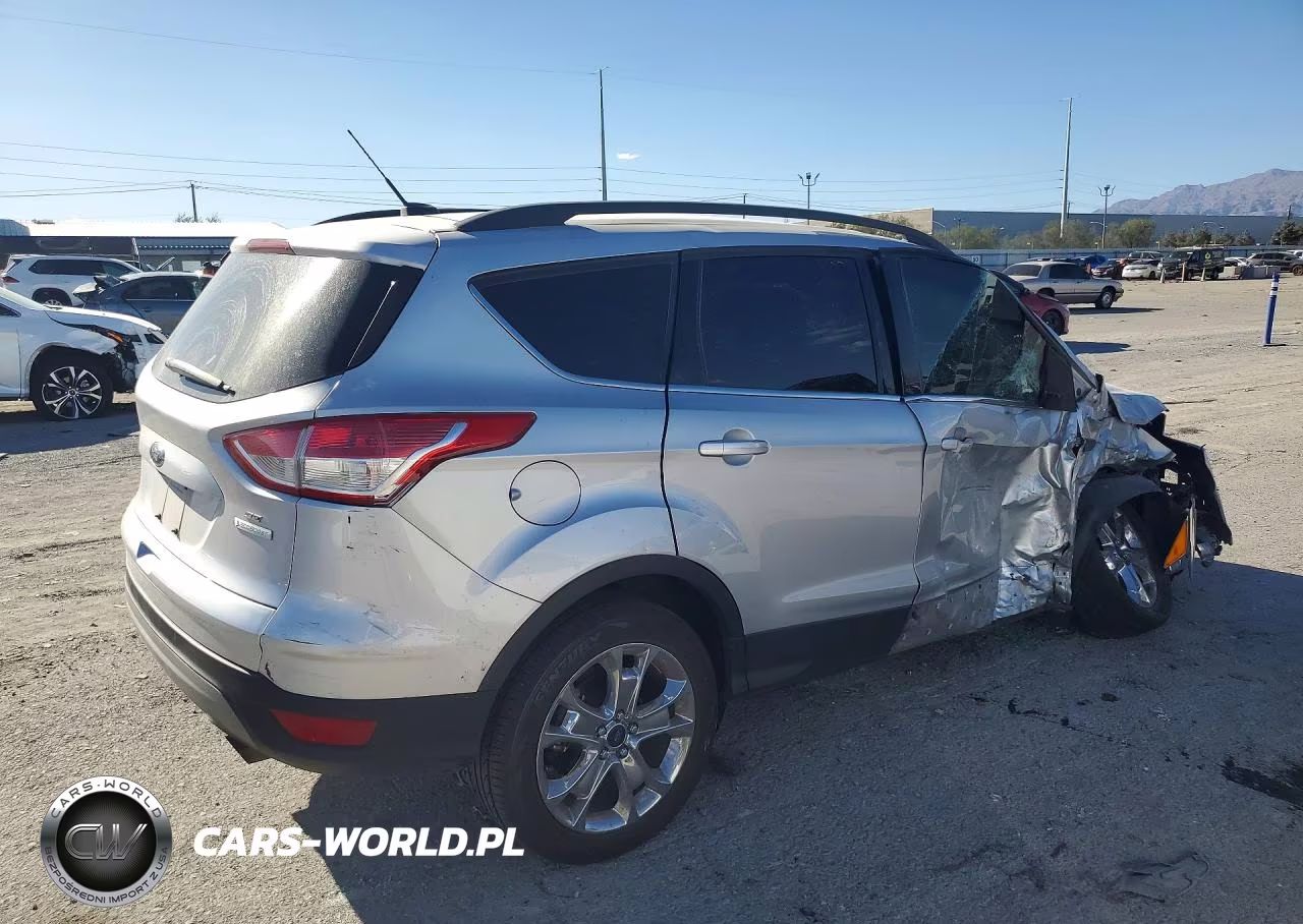 2015 Ford Escape Se VIN:1FMCU0G99FUC63767 - 3