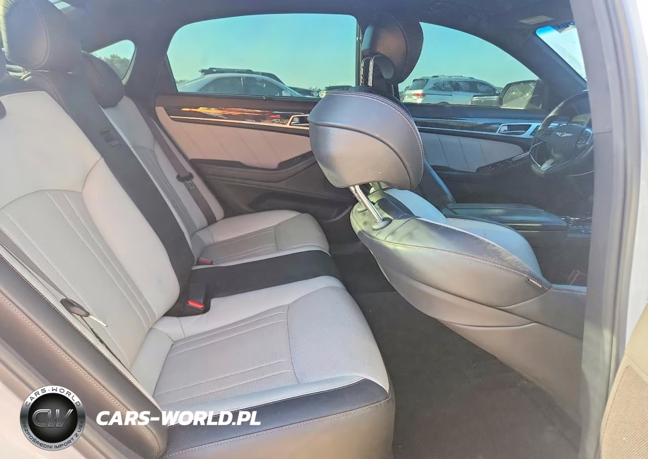 2018 Genesis G80 Sport VIN:KMHGN4JB9JU244114 - 10