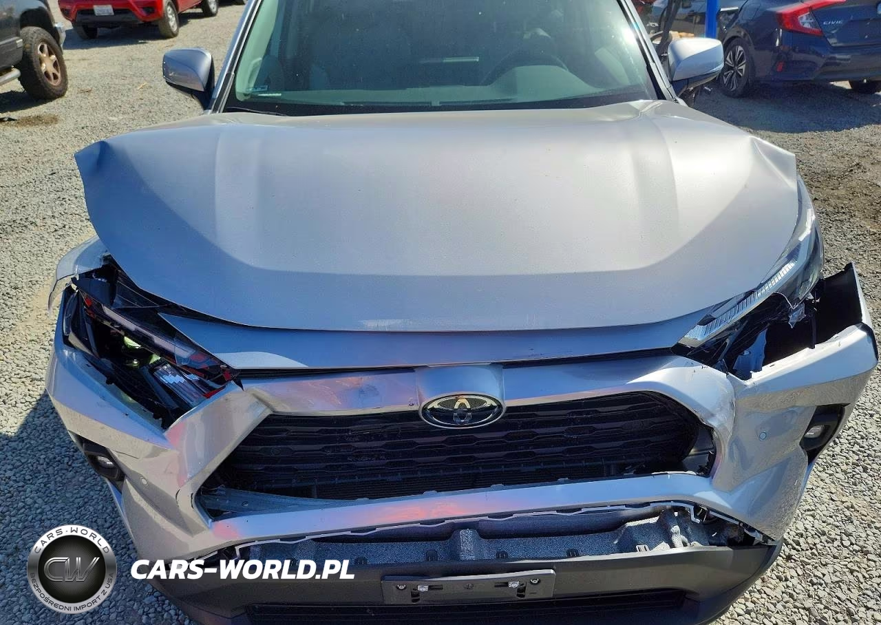 2025 Toyota Rav4 Xle Premium VIN:2T3A1RFV8SC545677 - 12