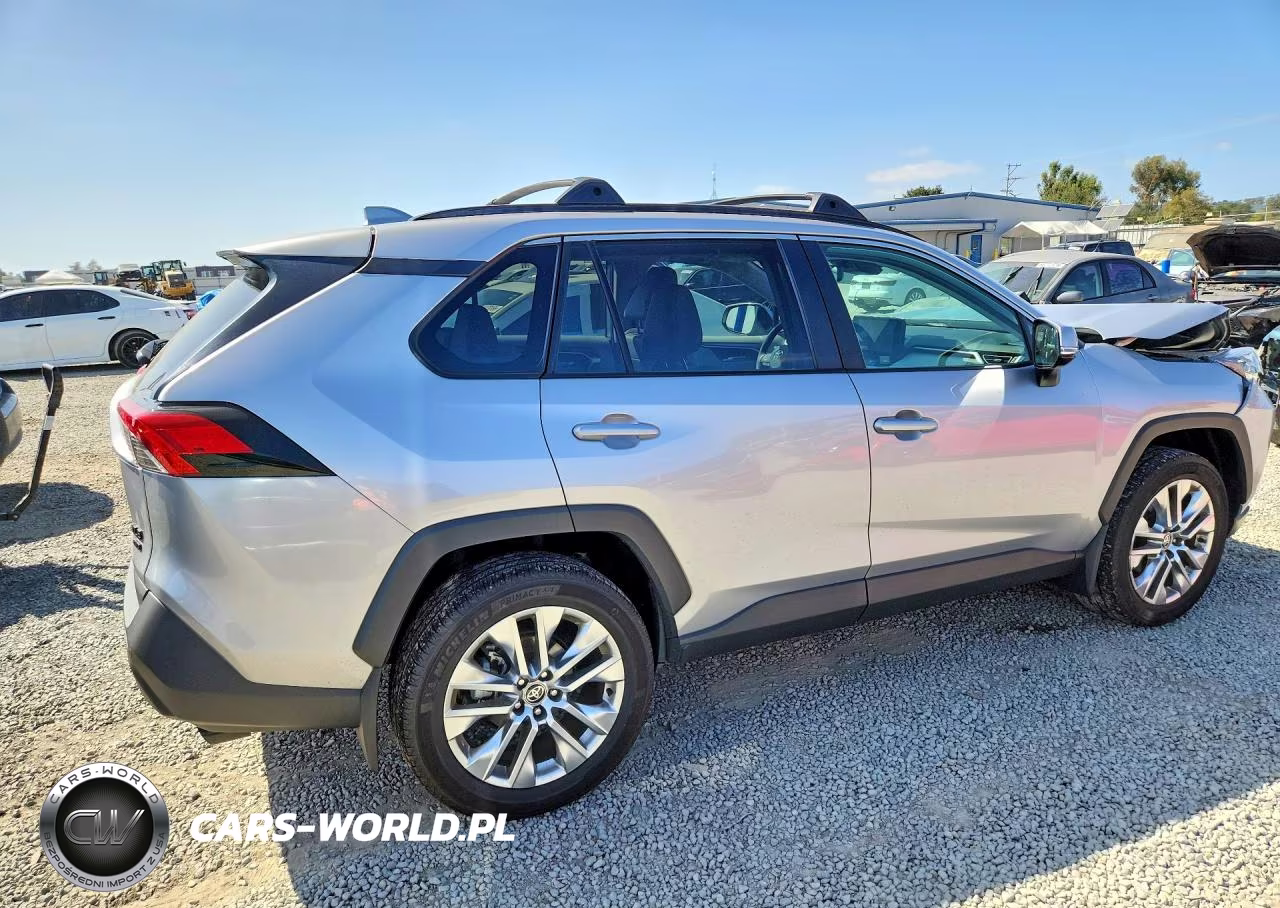 2025 Toyota Rav4 Xle Premium VIN:2T3A1RFV8SC545677 - 3