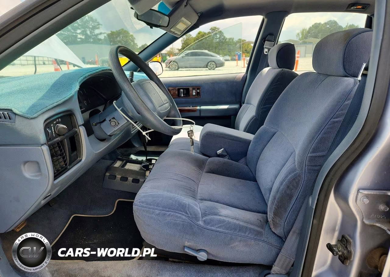 1995 Chevrolet Caprice Classic VIN:1G1BL52W9SR191780 - 7