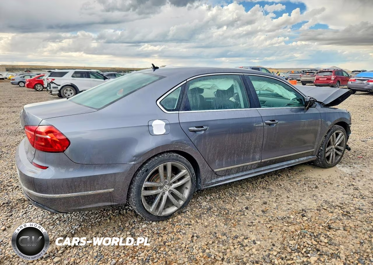 2016 Volkswagen Passat S VIN:1VWAT7A31GC035455 - 3