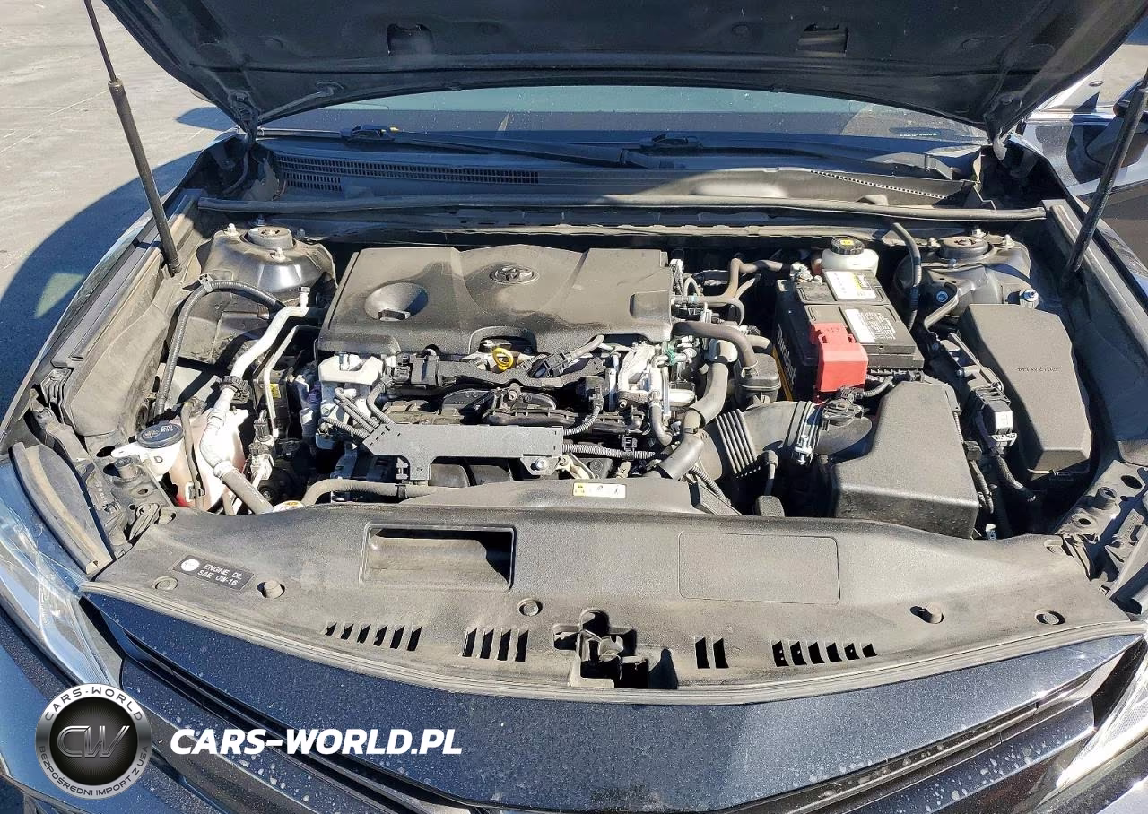 2018 Toyota Camry Le VIN:JTNB11HK3J3058424 - 11