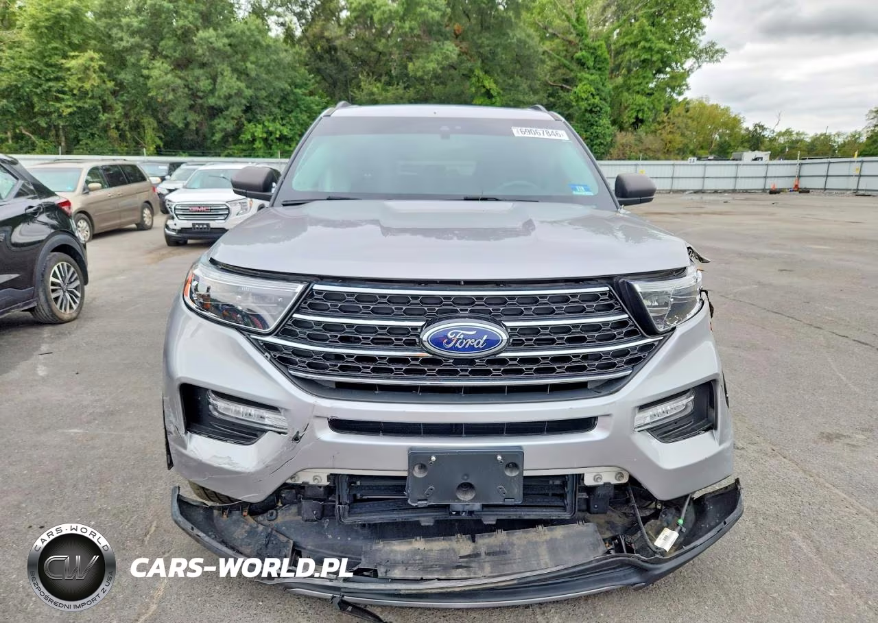 2021 Ford Explorer Xlt VIN:1FMSK8DH6MGA10445 - 5
