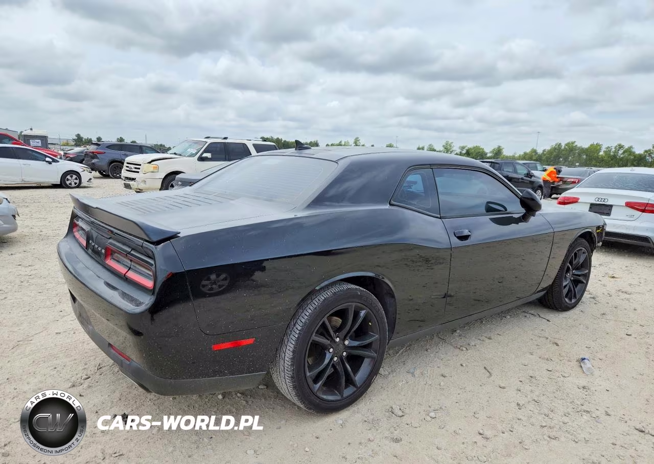 2016 Dodge Challenger Sxt VIN:2C3CDZAG6GH202661 - 3