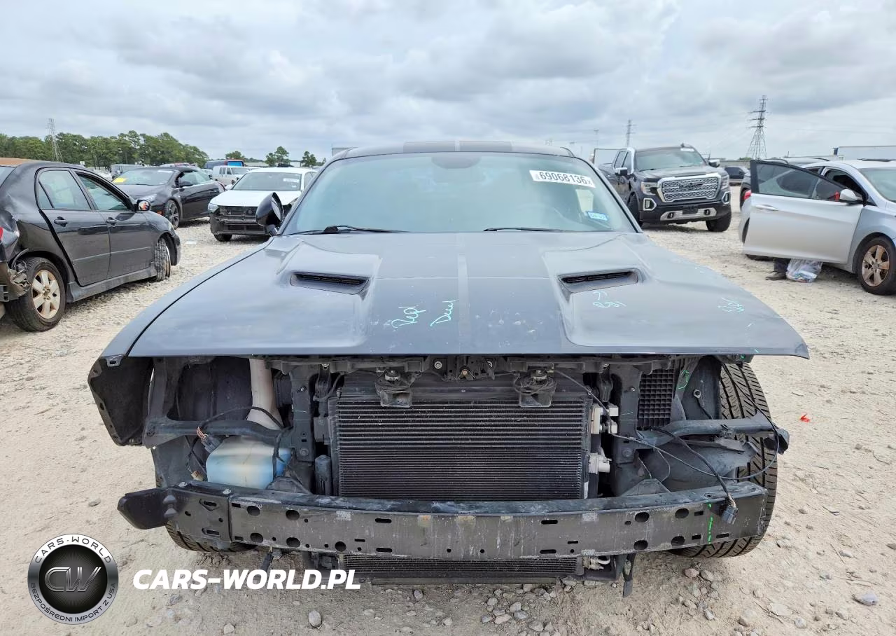 2016 Dodge Challenger Sxt VIN:2C3CDZAG6GH202661 - 5