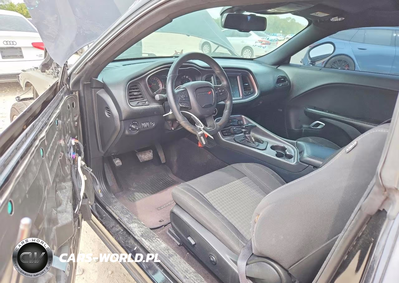 2016 Dodge Challenger Sxt VIN:2C3CDZAG6GH202661 - 8