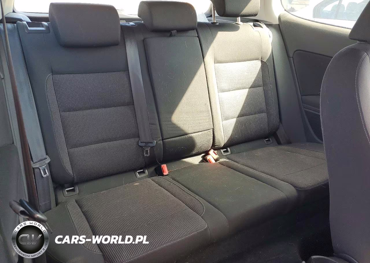 2010 Volkswagen Golf VIN:WVWBB7AJ0AW230414 - 10