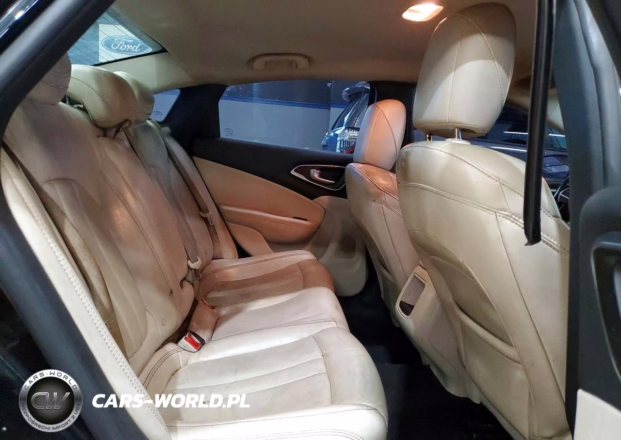 2016 Chrysler 200 Limited VIN:1C3CCCAB7GN192010 - 10