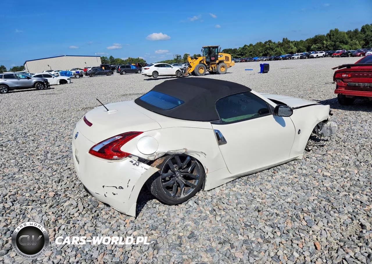 2019 Nissan 370Z Roadster Touring VIN:JN1AZ4FH1KM620398 - 3