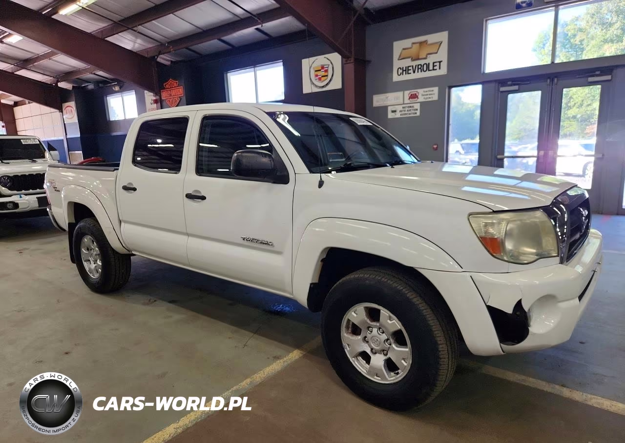 2005 Toyota Tacoma Double Cab VIN:5TELU42NX5Z106531 - 4