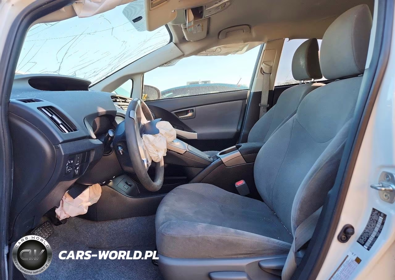 2014 Toyota Prius One VIN:JTDKN3DU4E1764931 - 7