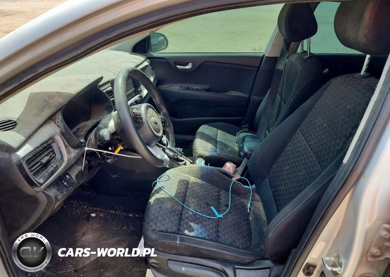 2018 Kia Rio S VIN:3KPA24AB7JE079200 - 7