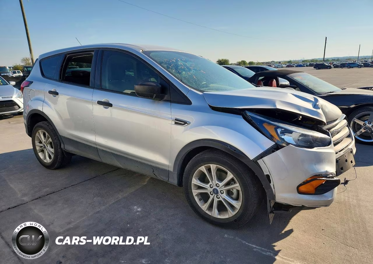 2019 Ford Escape S VIN:1FMCU0F77KUB25980 - 4