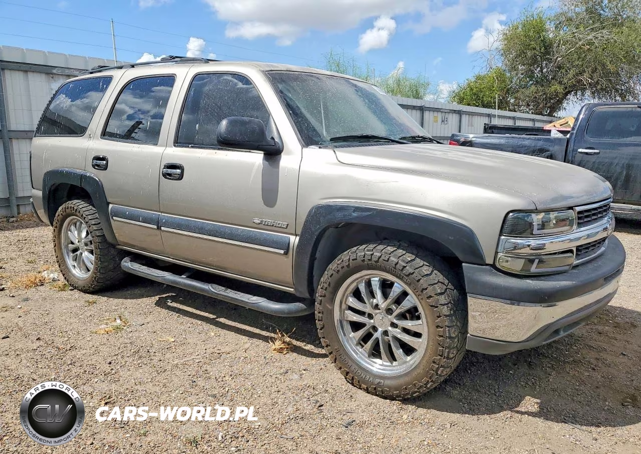 2001 Chevrolet Tahoe C1500 VIN:1GNEC13T01R160263 - 4