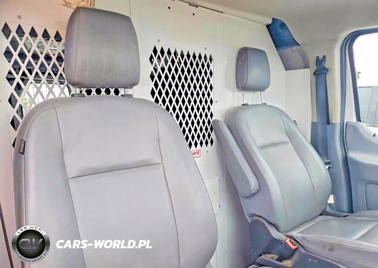 2019 Ford Transit-250 VIN:1FTYR2ZM5KKB10852 - 11