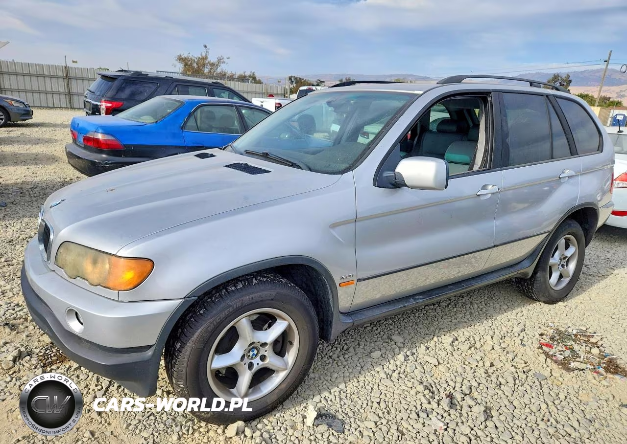 2003 BMW X5 3.0I