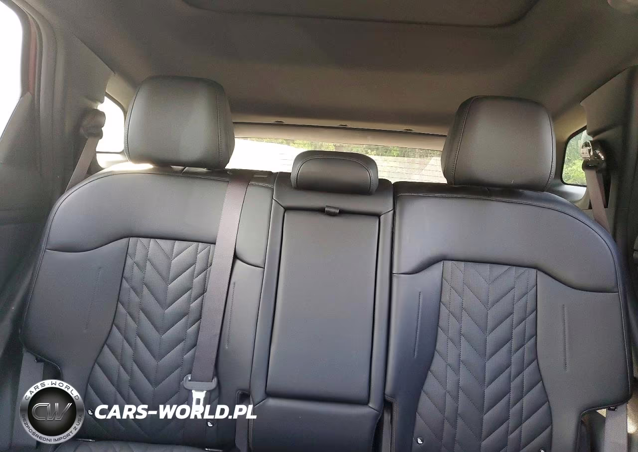 2023 Kia Sportage X Line VIN:KNDPYDAH1P7026739 - 10
