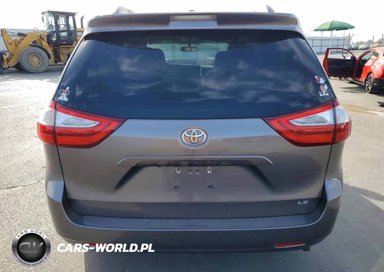 2015 Toyota Sienna Le VIN:5TDKK3DCXFS621308 - 6