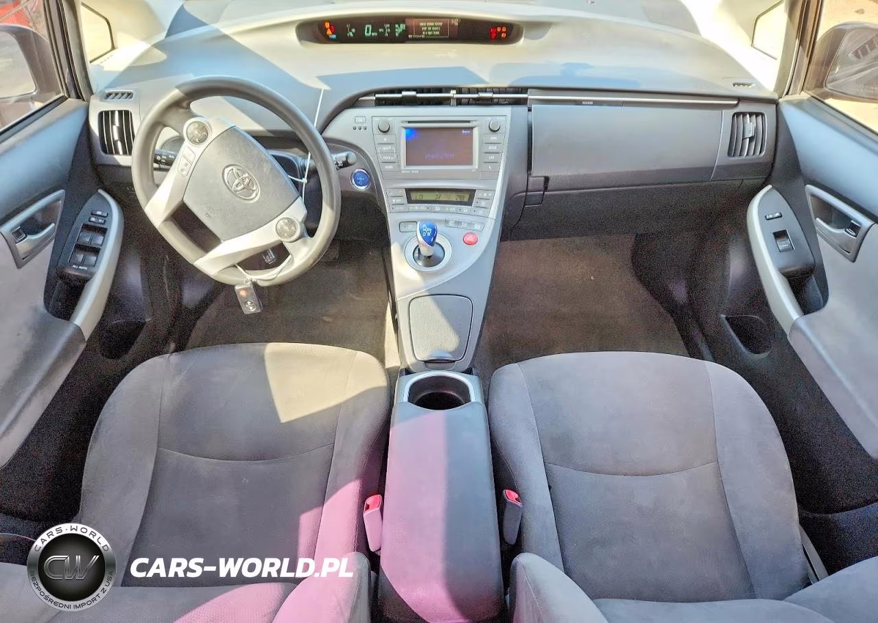 2015 Toyota Prius Three VIN:JTDKN3DU8D1650252 - 8