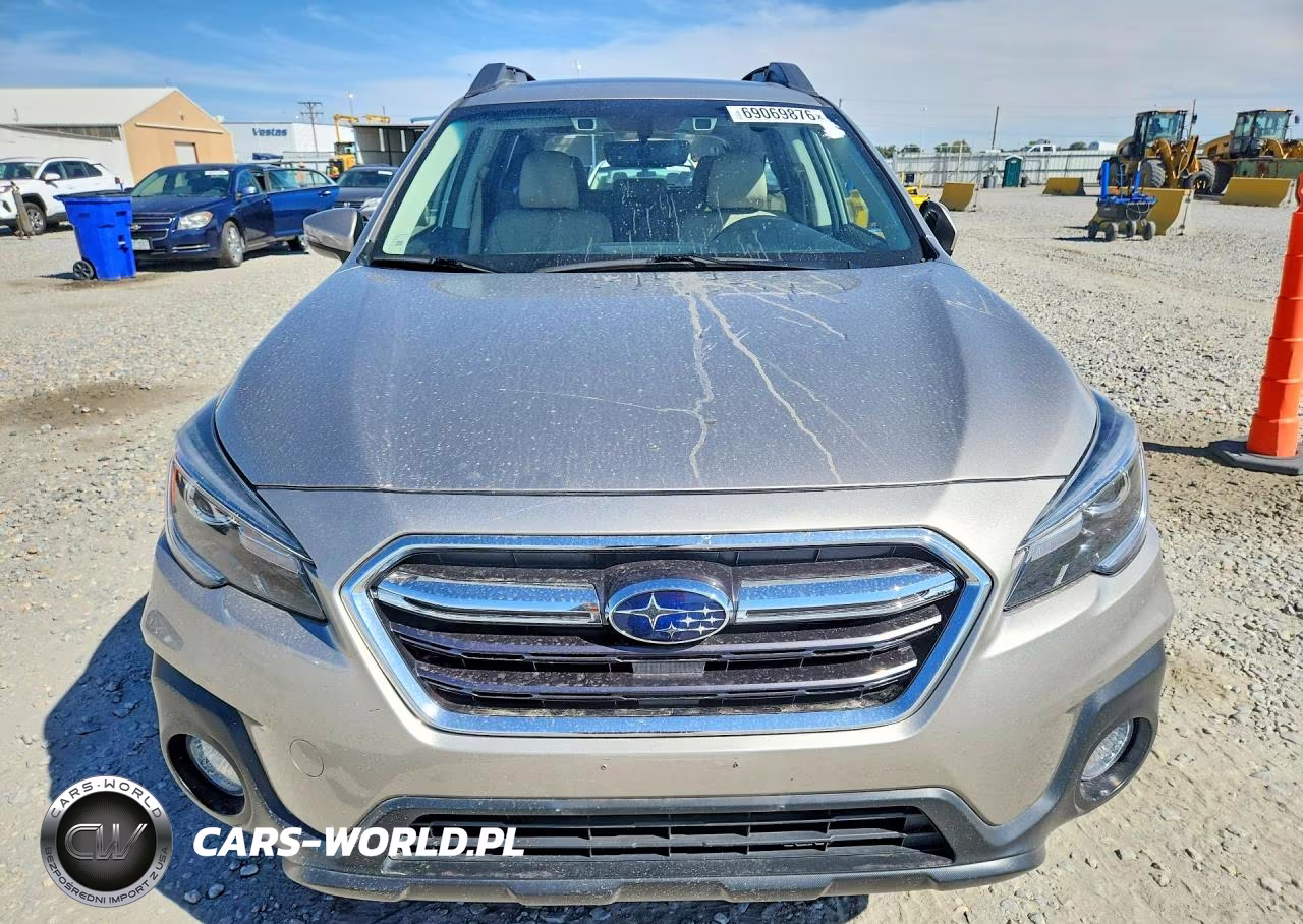 2019 Subaru Outback 3.6R Limited VIN:4S4BSENC6K3326854 - 5