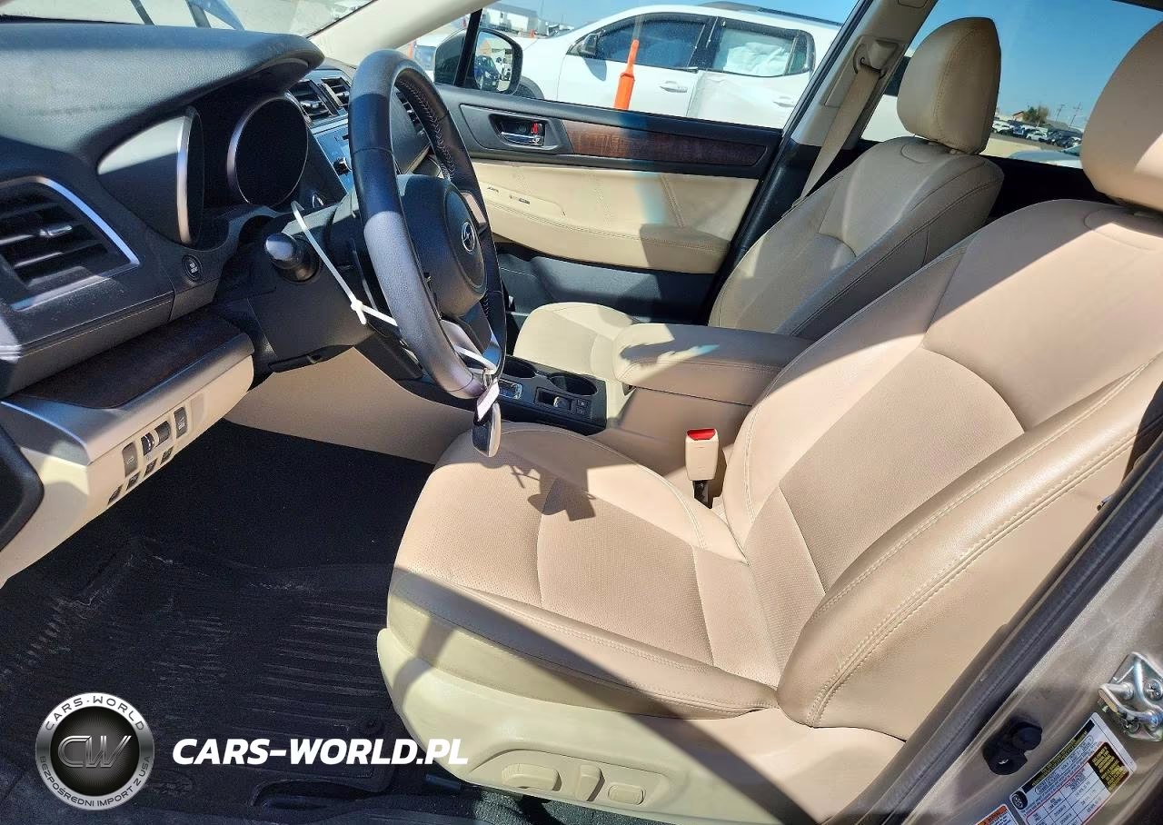 2019 Subaru Outback 3.6R Limited VIN:4S4BSENC6K3326854 - 7