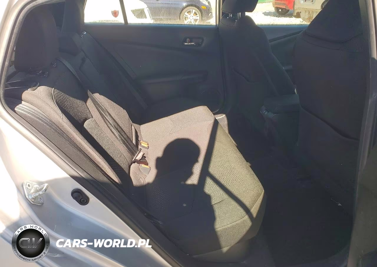 2020 Toyota Prius Le Awd-E VIN:JTDL9RFUXL3021510 - 10