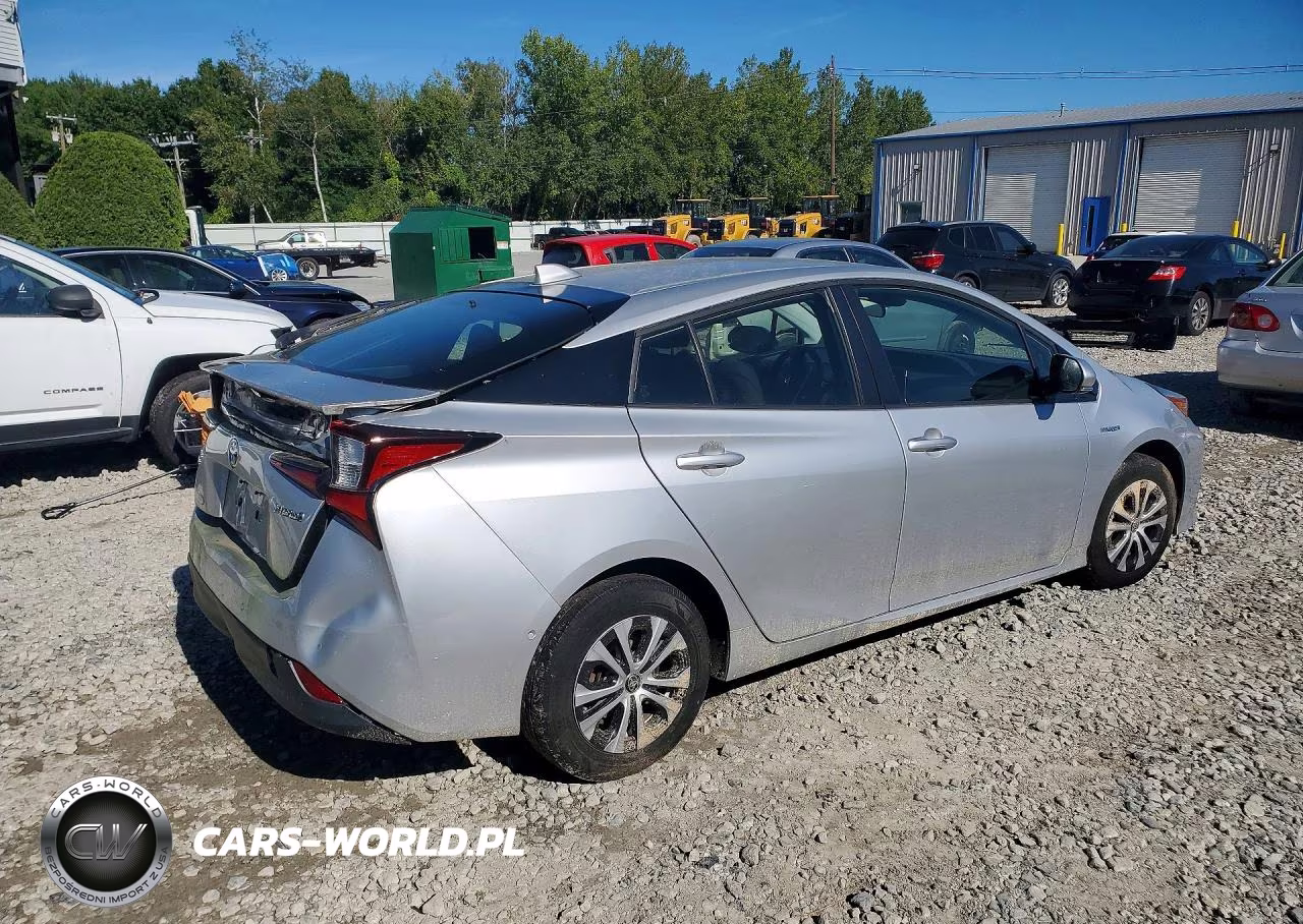 2020 Toyota Prius Le Awd-E VIN:JTDL9RFUXL3021510 - 3