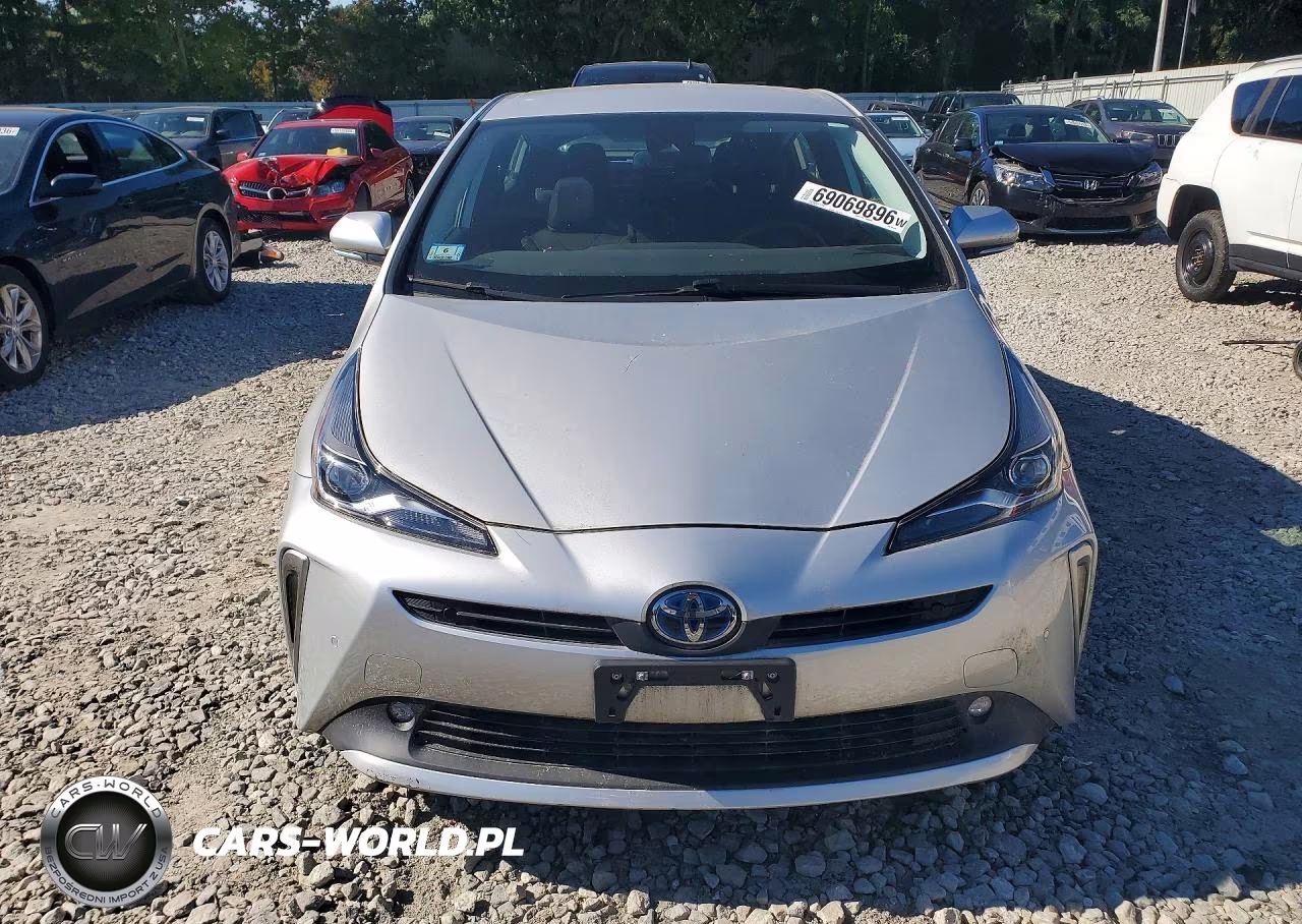 2020 Toyota Prius Le Awd-E VIN:JTDL9RFUXL3021510 - 5