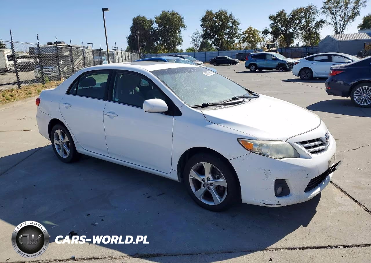 2013 Toyota Corolla Le VIN:2T1BU4EE6DC983495 - 4