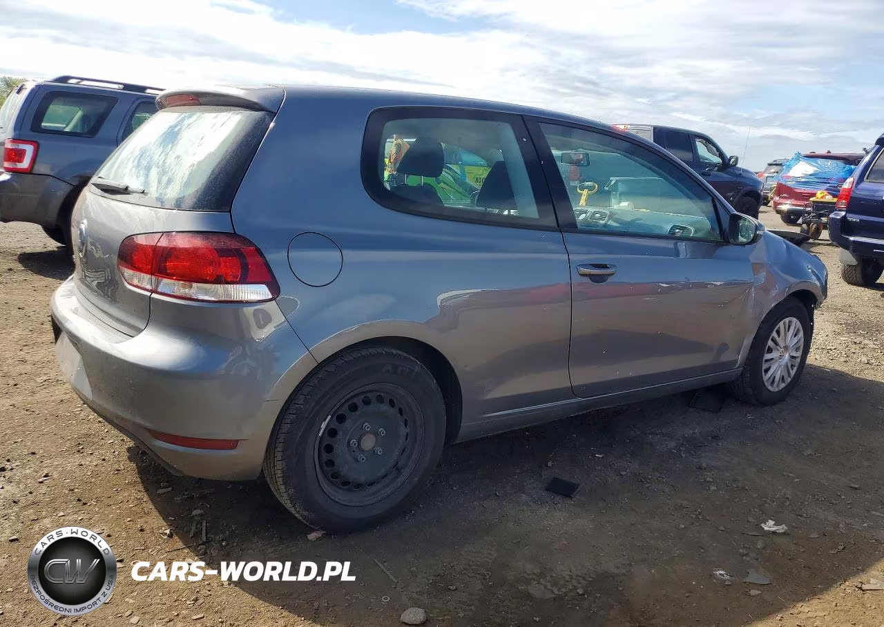 2013 Volkswagen Golf VIN:WVWBB7AJ7DW129133 - 3