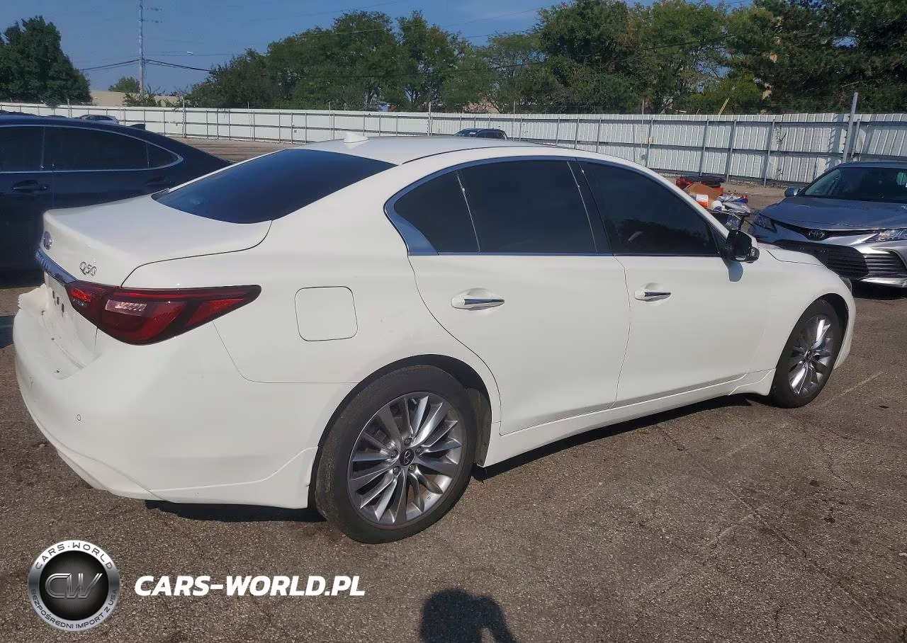 2023 Infiniti Q50 Luxe VIN:JN1EV7BR5PM540123 - 3