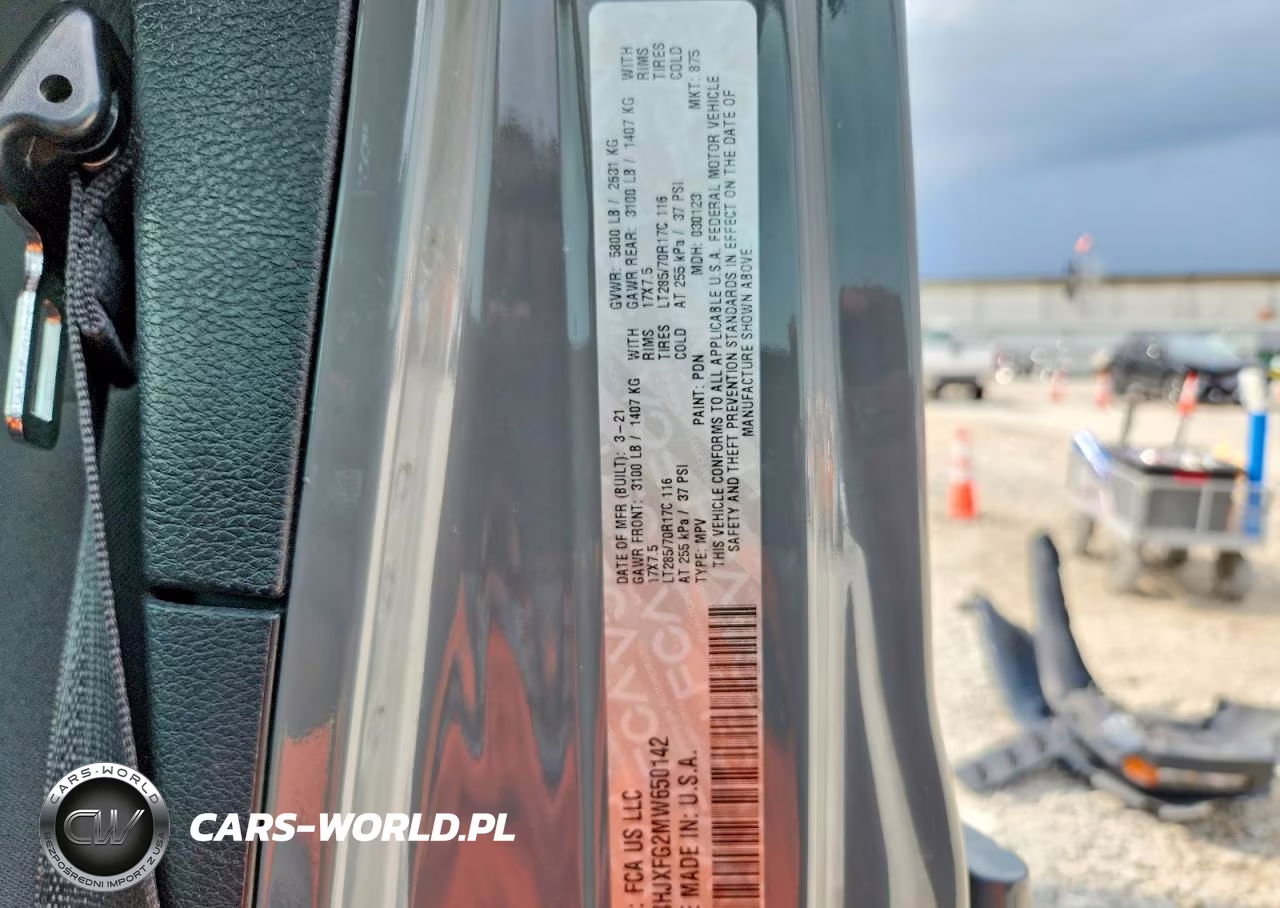 2021 Jeep Wrangler Unlimited Rubicon VIN:1C4HJXFG2MW650142 - 13