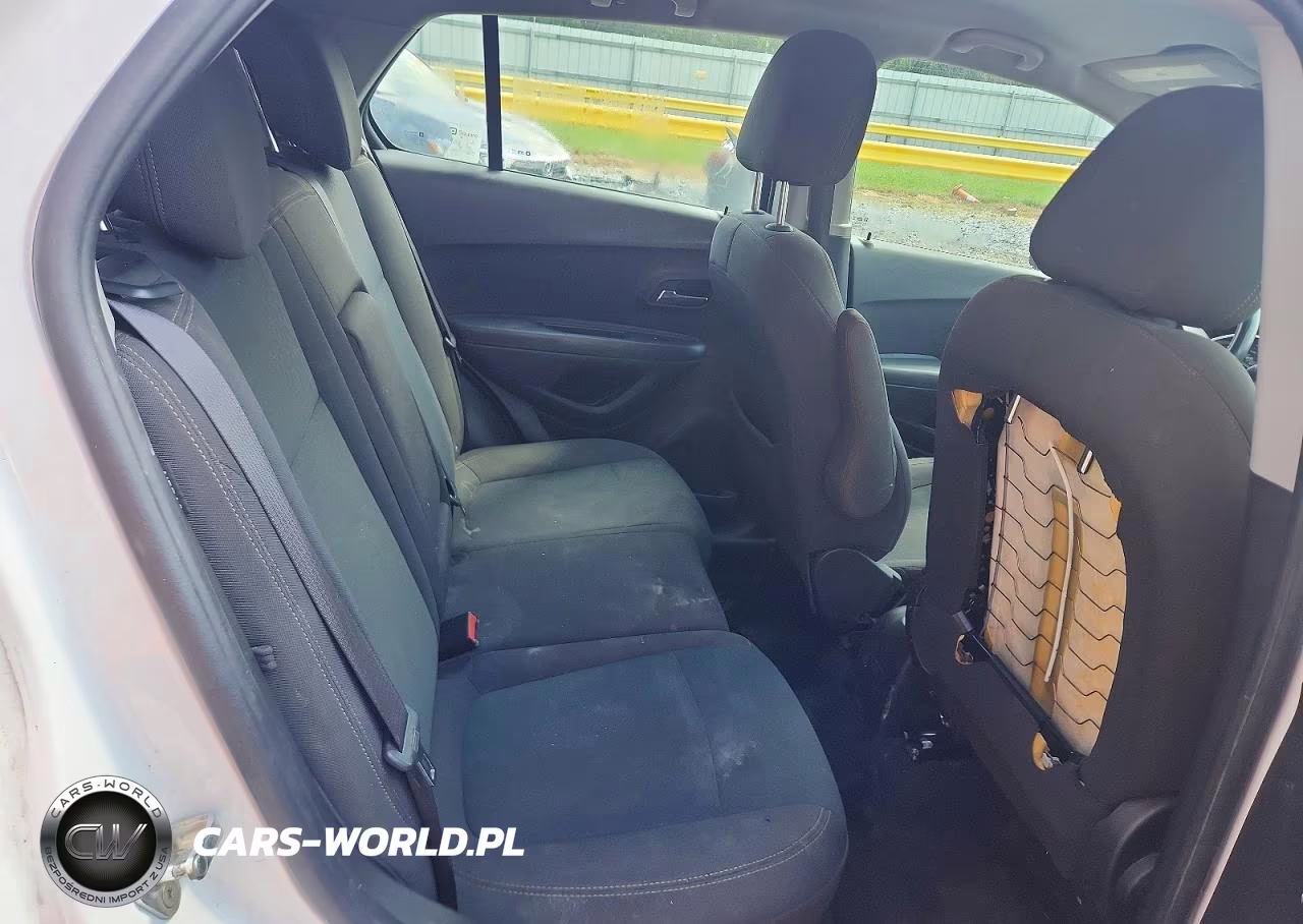 2018 Chevrolet Trax Ls VIN:KL7CJKSB7JB720869 - 10