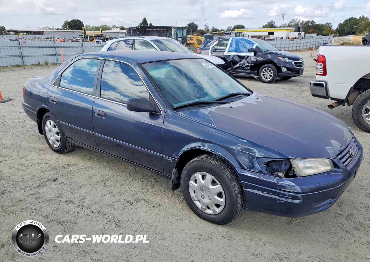 1997 Toyota Camry Le VIN:4T1BG22K6VU076252 - 4