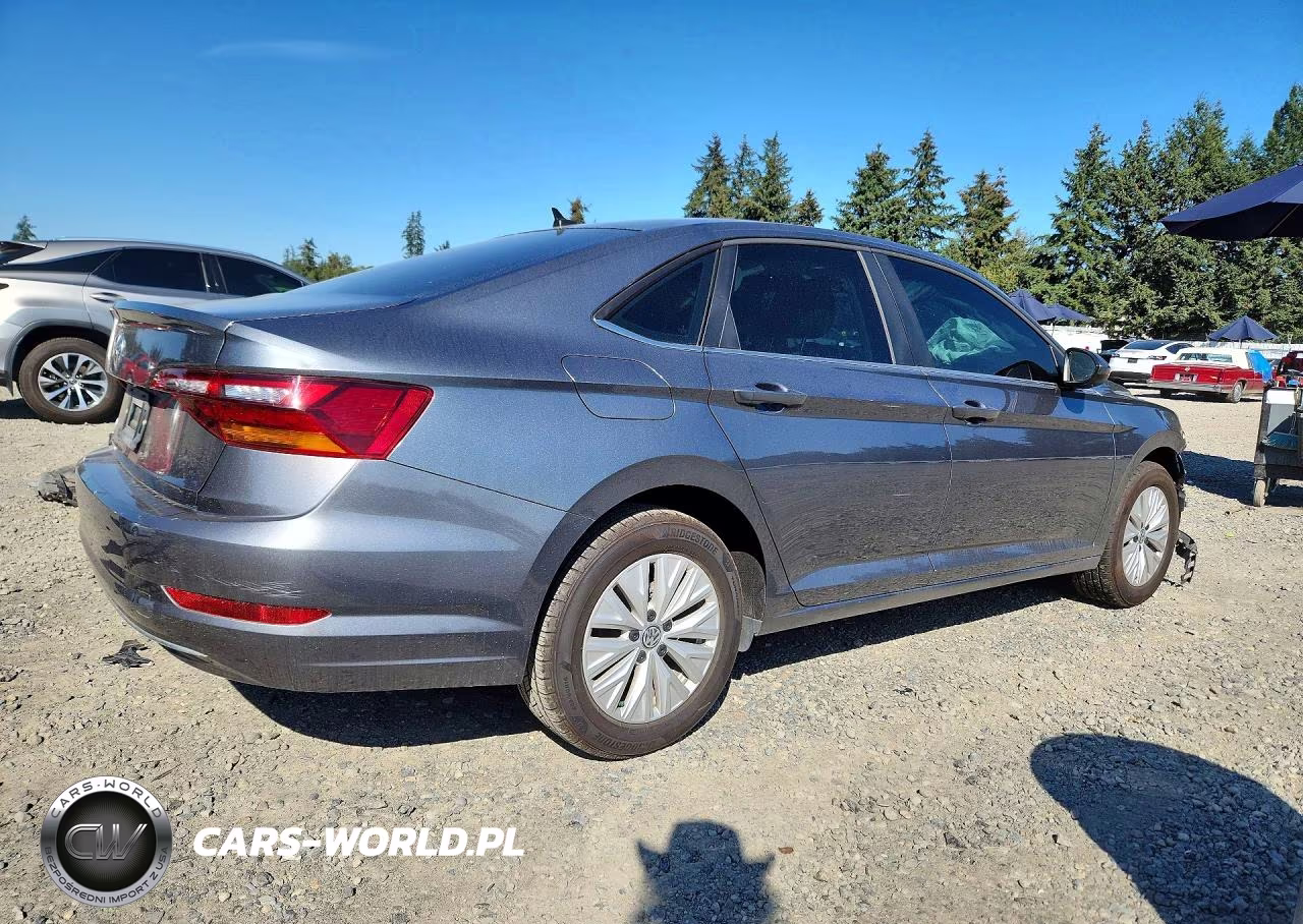 2019 Volkswagen Jetta S VIN:3VWC57BU2KM214685 - 3