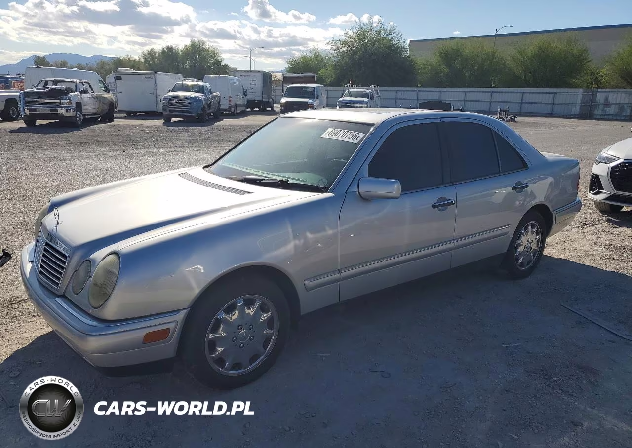 1999 Mercedes-Benz E 320 VIN:WDBJF65H8XA773127 - 1