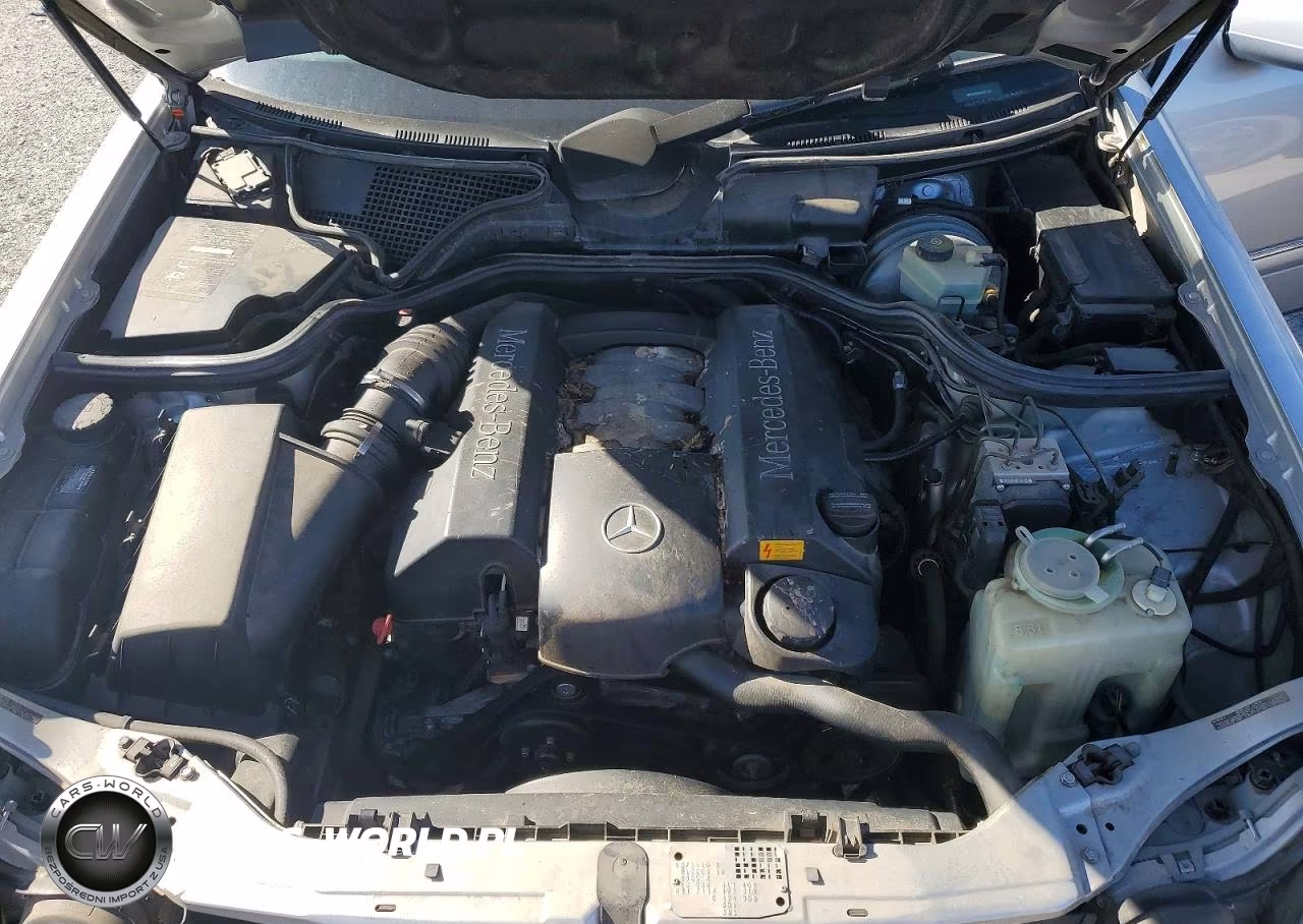1999 Mercedes-Benz E 320 VIN:WDBJF65H8XA773127 - 11